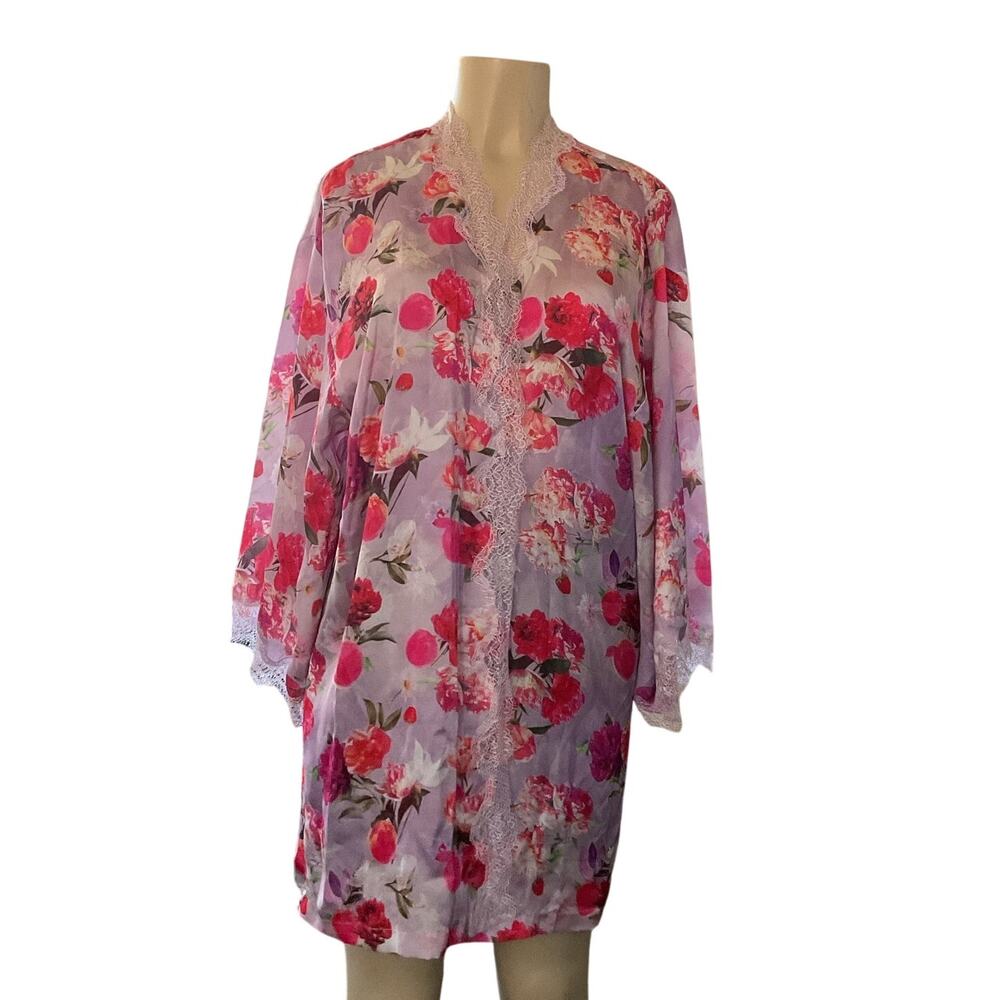Victoria’s Secret Floral Satin Lace Kimono Robe Lavender Pink XS/S Wrap